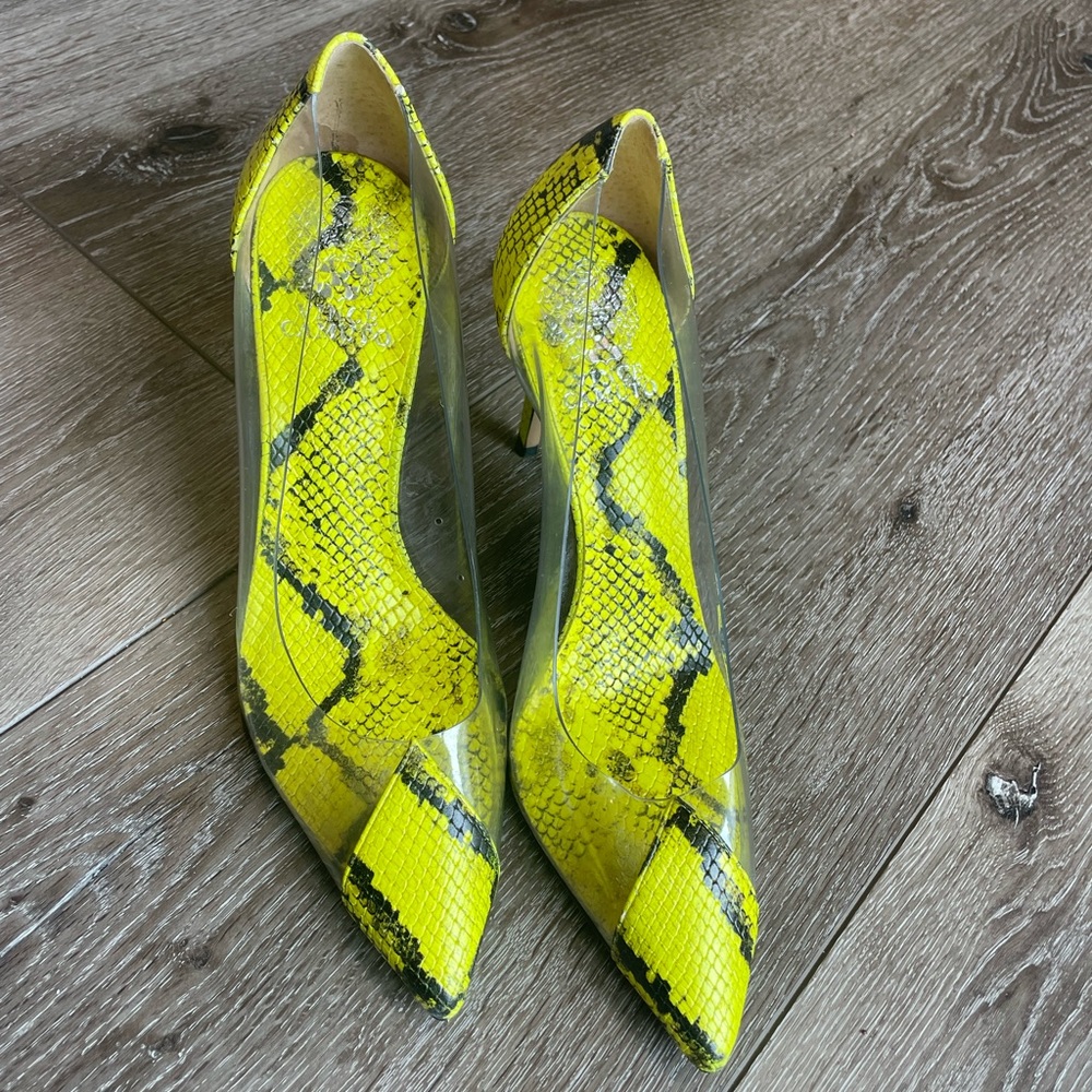 NWOT! Vince Camuto Neon and illusion heels